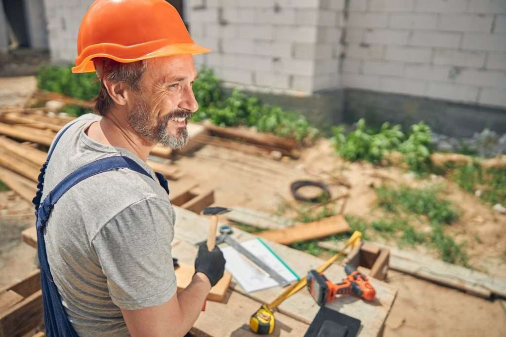 shed builder