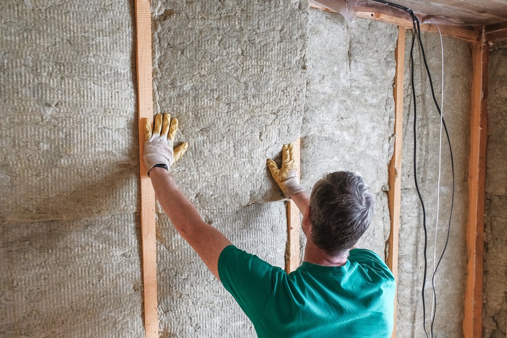 installing insulation